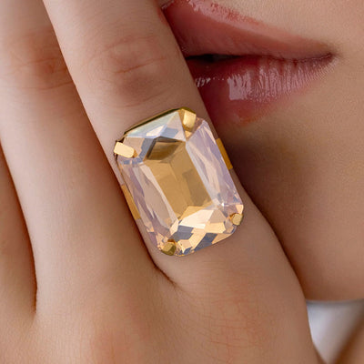 zewellsharbour Ring Anti-Tarnish Rectangle Shape Champagne Crystal (Adjustable Size)