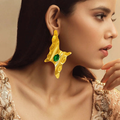 zewellsharbour Earrings Anti-Tarnish Emerald Thunderbolt Studs