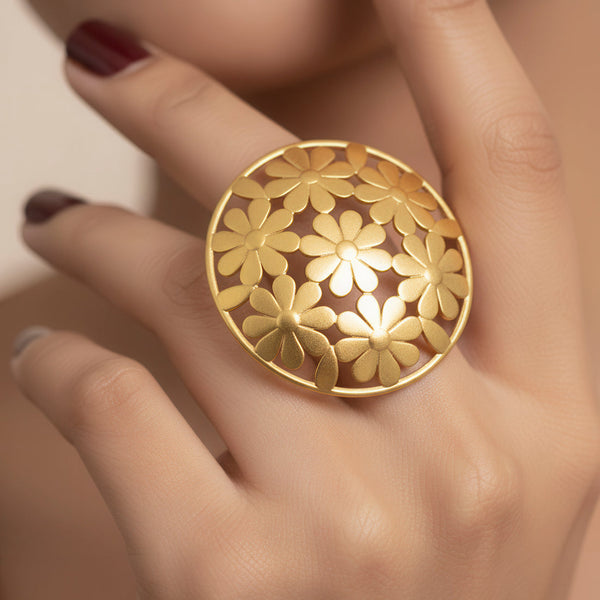 zewellsharbour Ring Anti-Tarnish Oversized Cutout Flower (Adjustable Size)