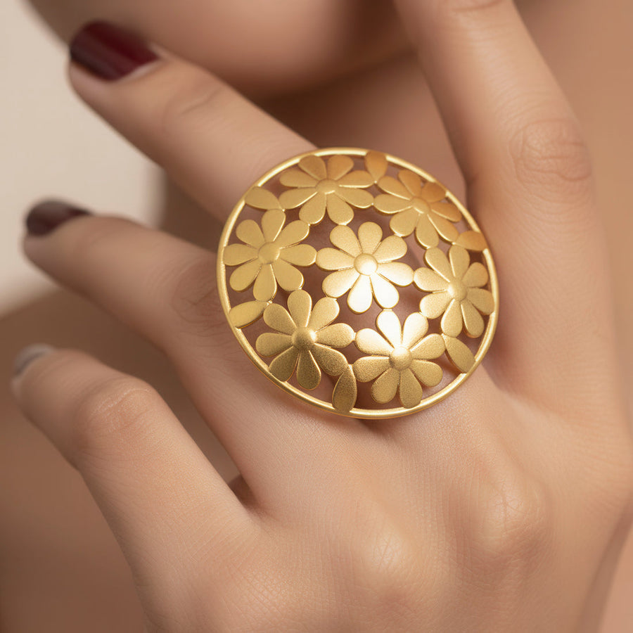 zewellsharbour Ring Anti-Tarnish Oversized Cutout Flower (Adjustable Size)