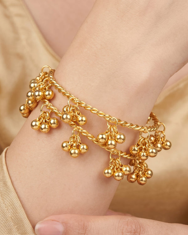 zewellsharbour Bracelet Anti-Tarnish Twisted Bangles Ghungroos (Adjustable Size)