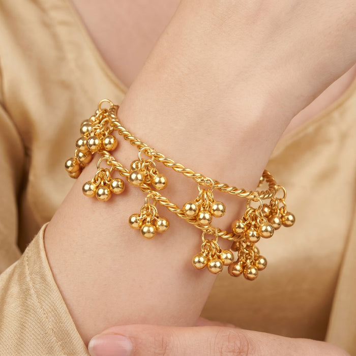 zewellsharbour Bracelet Anti-Tarnish Twisted Bangles Ghungroos (Adjustable Size)